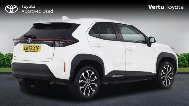 Toyota Yaris Cross 1.5 Hybrid Design 5dr CVT Hybrid Estate